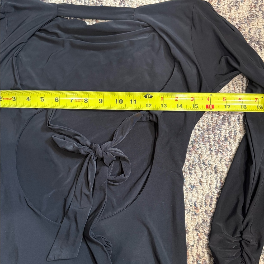 Elegant Black Long Sleeve Dress - Picture 6 of 8